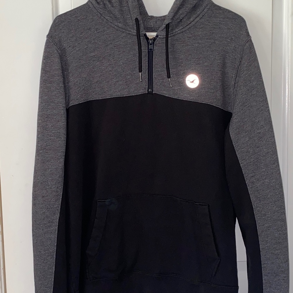 Black and grey Hollister hoodie